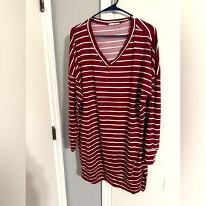 Maroon striped tunic top